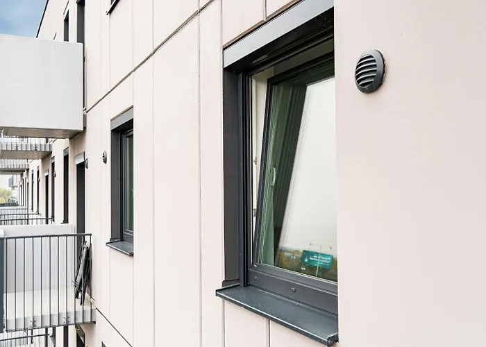 Modern 2-bedroom In The Heart Of アパート *