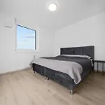 Apartmán Modern 2-bedroom In The Heart Of