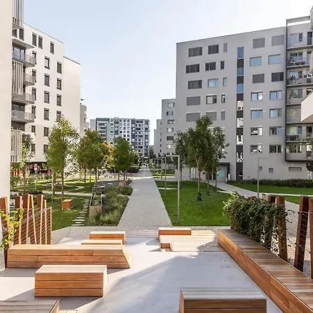 Modern 2-bedroom In The Heart Of Apartamento Bratislava